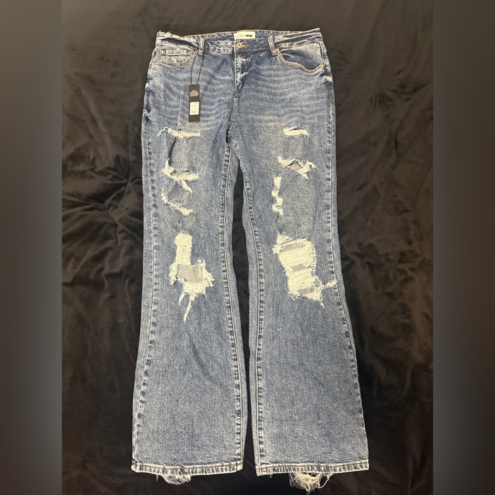 Fashion Nova Posted Stretch Ripped Straight Leg Jeans - Medium Wash - Picture 2 of 4
